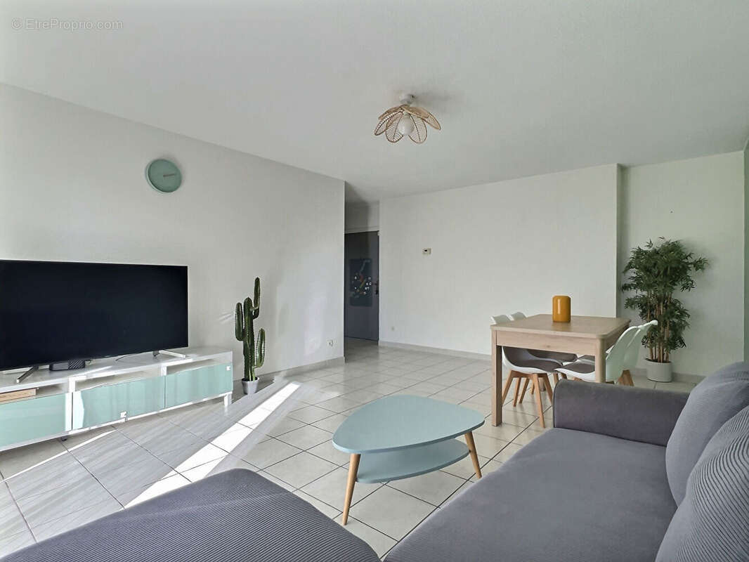 Appartement à MARSEILLE-13E