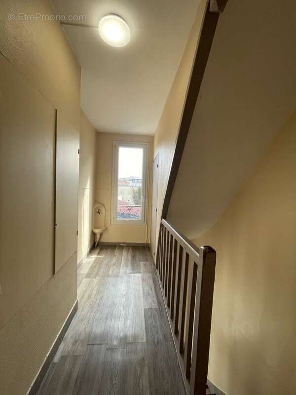 Appartement à VILLENEUVE-SAINT-GEORGES