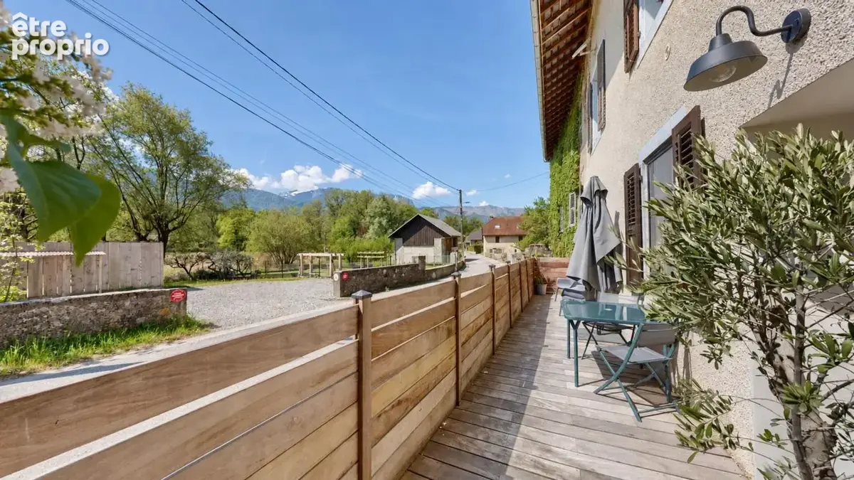 Appartement à FAVERGES