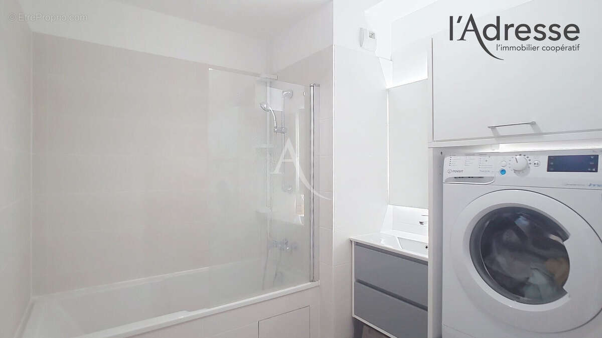 Appartement à SURESNES