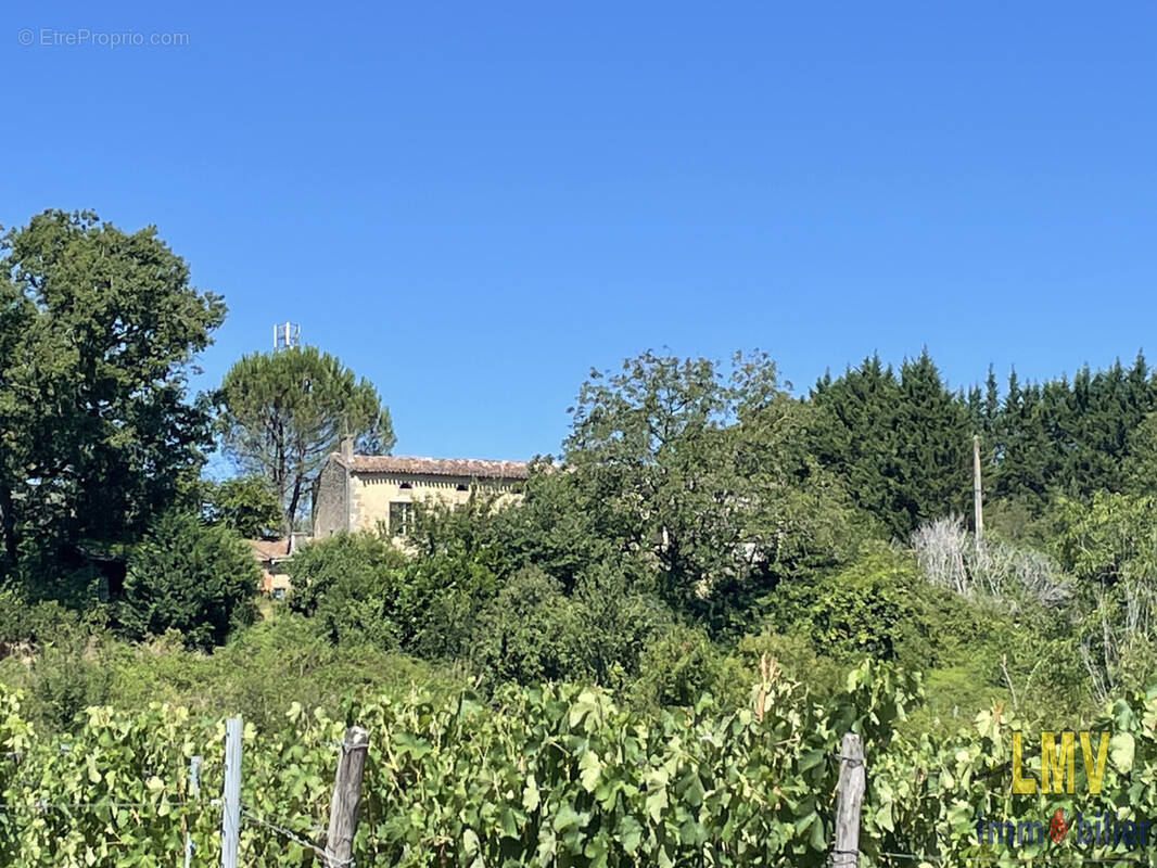 Maison à LES SALLES-DE-CASTILLON