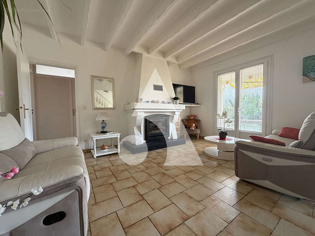 Jolie maison quartier calme - photo 3