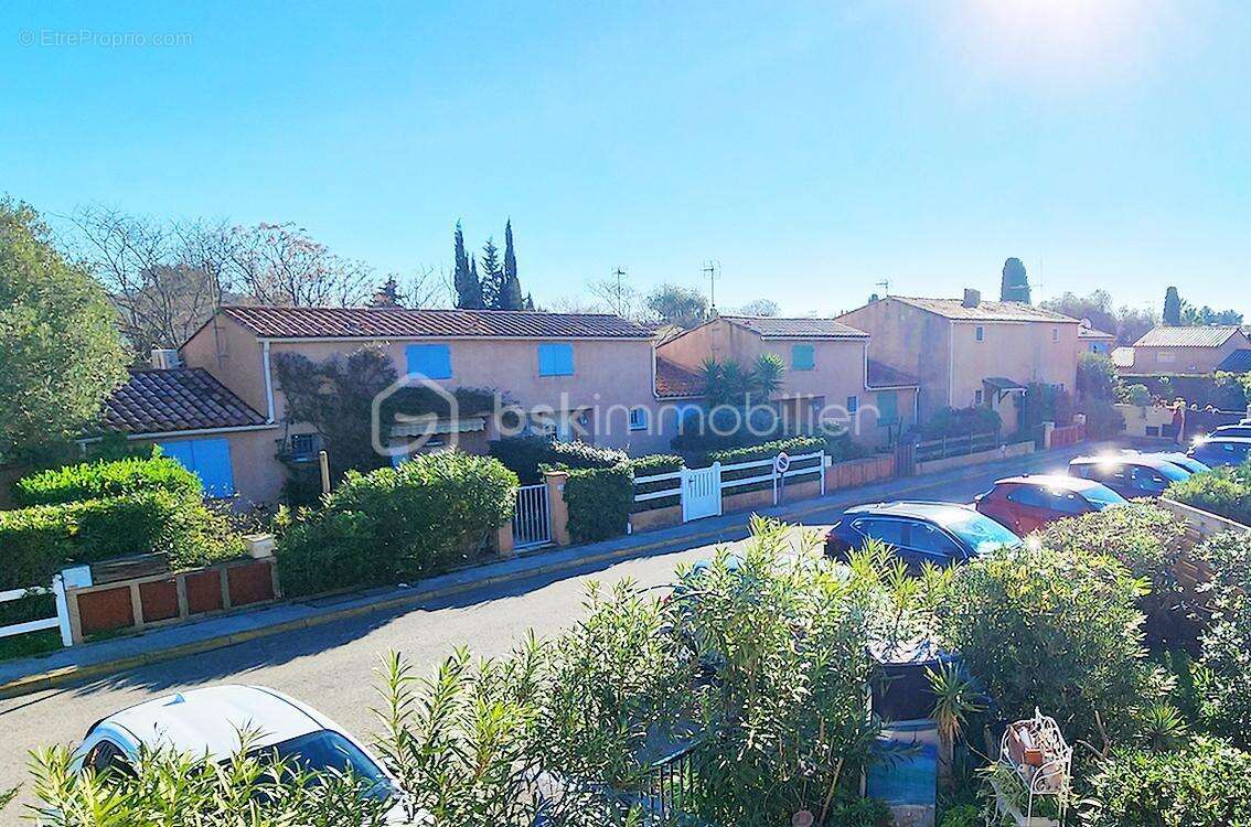 Appartement à LA LONDE-LES-MAURES