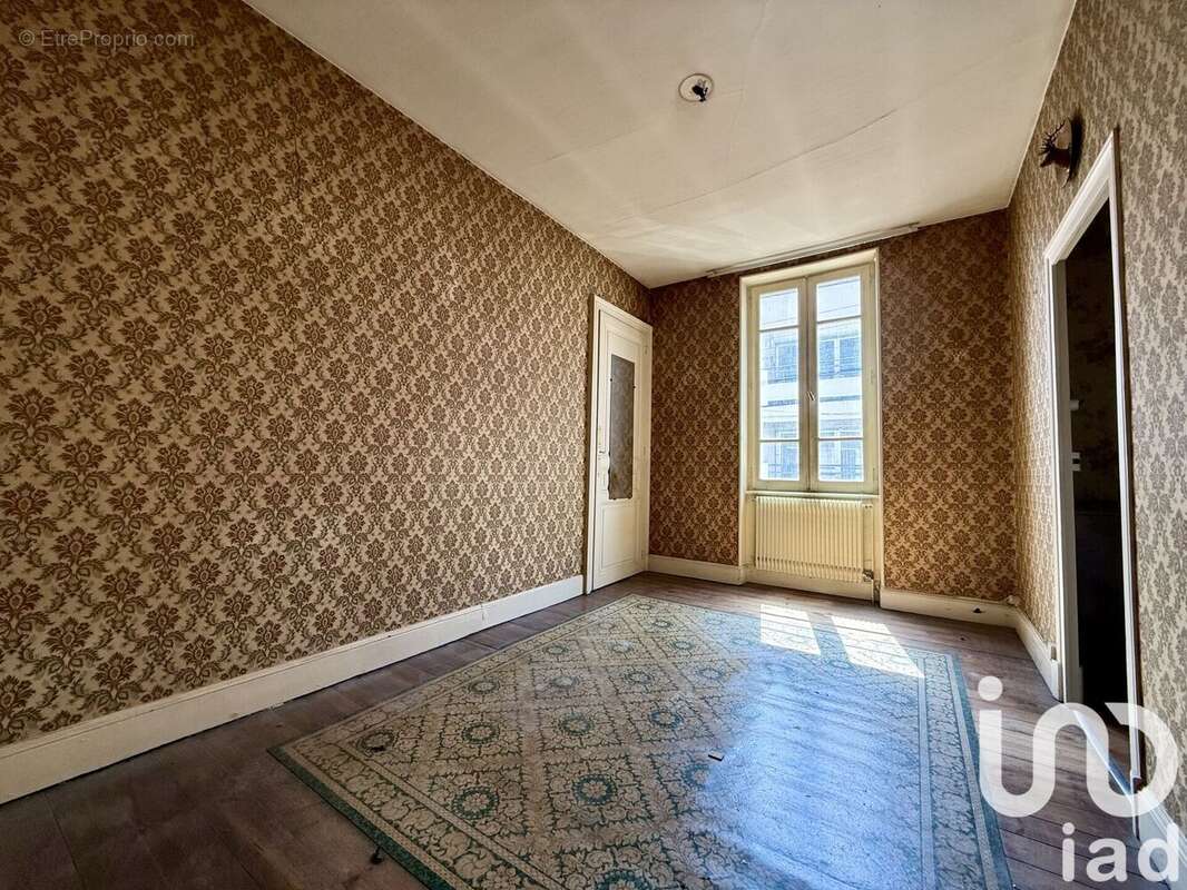 Photo 4 - Appartement à MONTLUCON