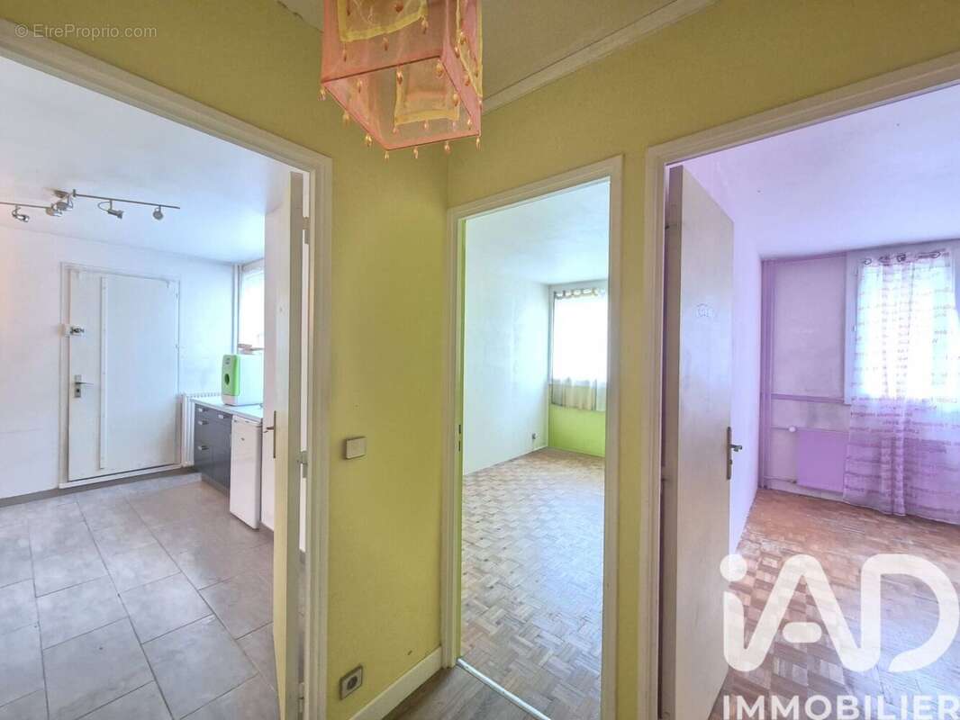 Photo 8 - Appartement à LAGNY-SUR-MARNE