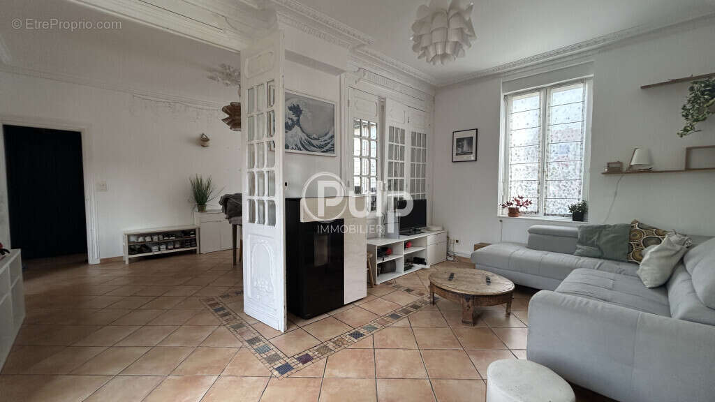 Maison à MERICOURT
