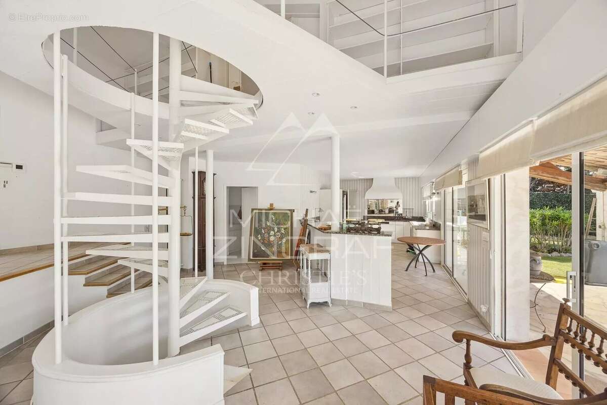 Maison à ANTIBES