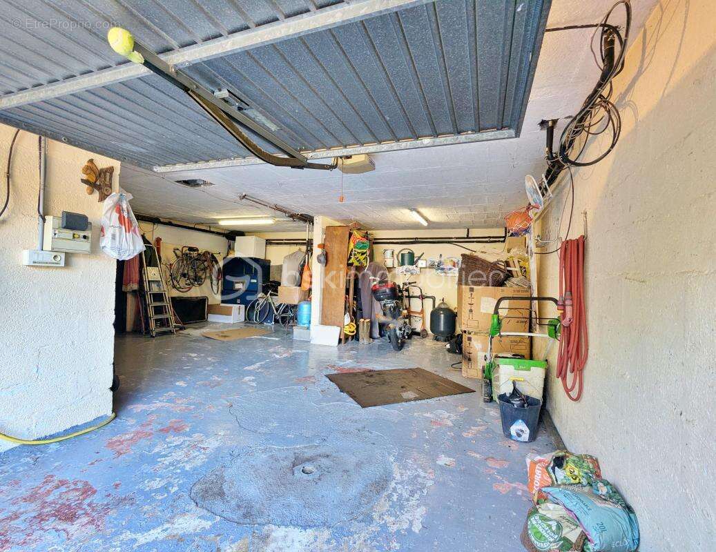 Maison à CHALLES-LES-EAUX