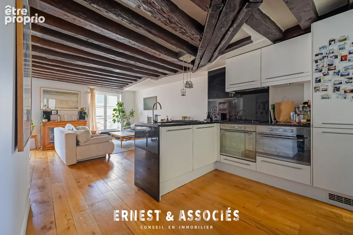 Appartement 3 pièces 56 m² à vendre à Paris-1e (75001) - photo 2