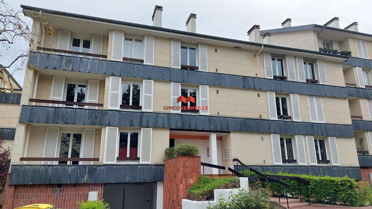 Appartement à LOUVECIENNES