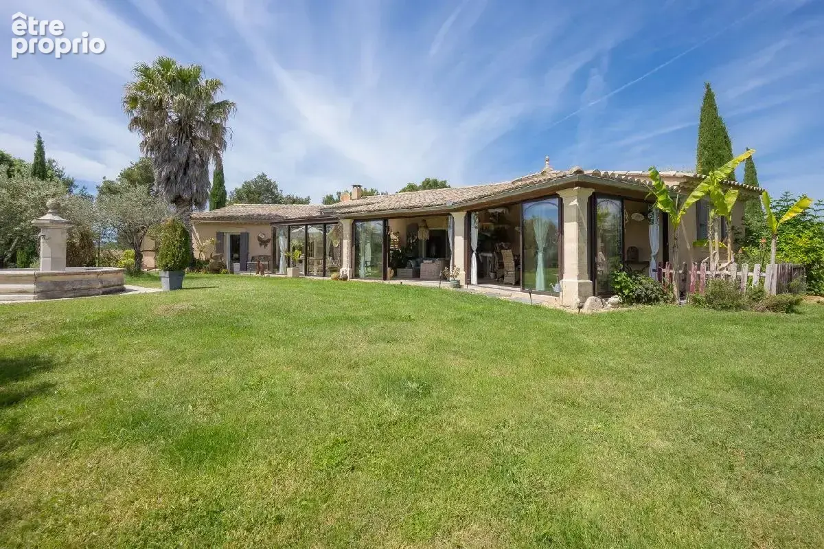 Maison 250 m² à Vaison-La-Romaine  - photo 3