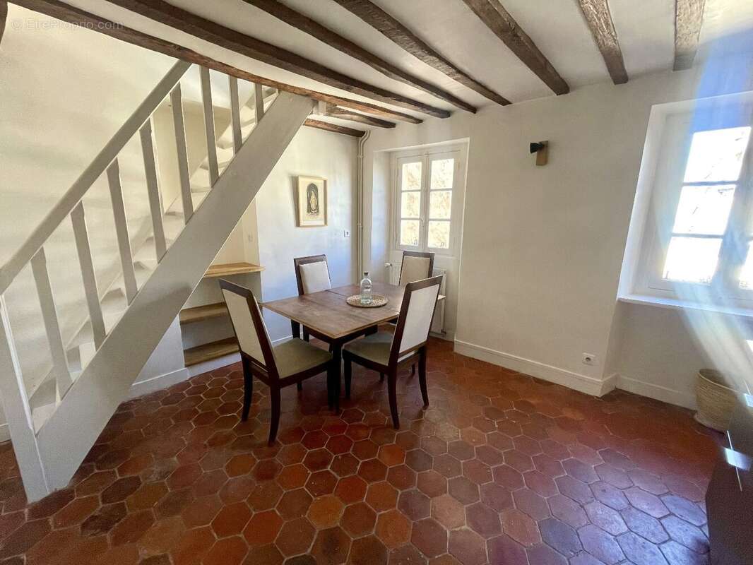 Appartement à VERSAILLES