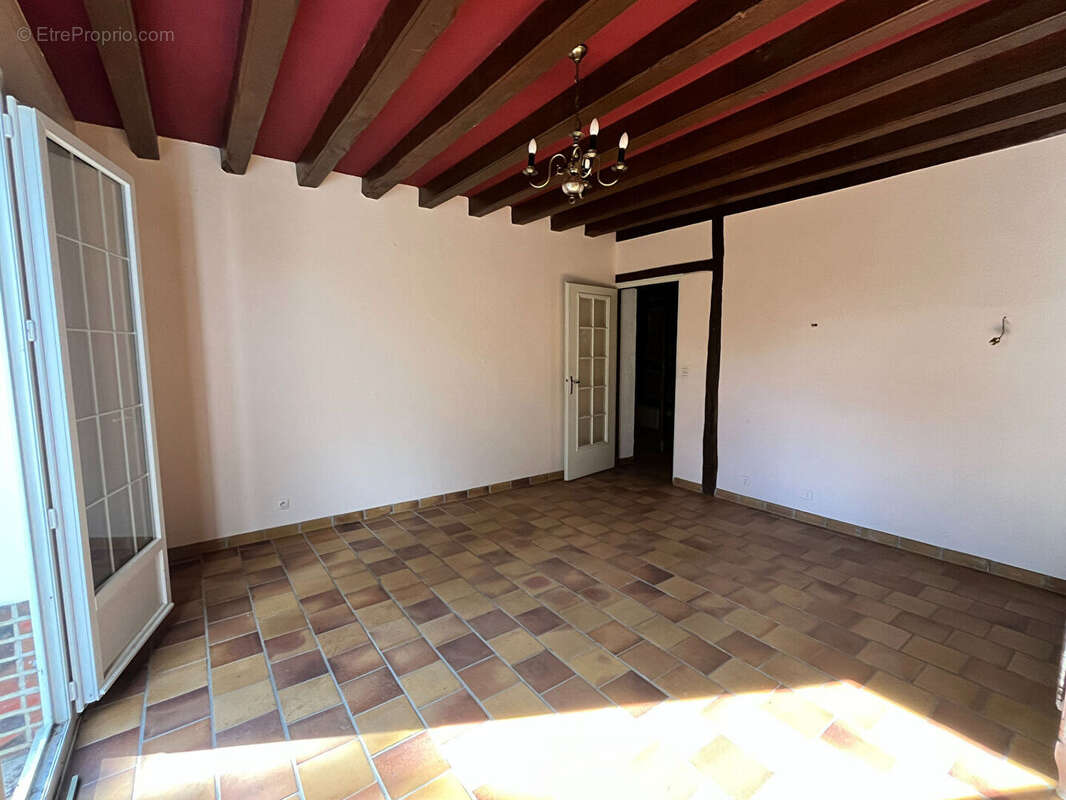 Maison à VIENNE-EN-VAL