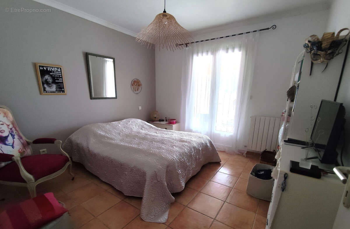 Saint gervasy - maison 130m2 pp - garage - piscine sur parcelle 1021m2 - photo 12