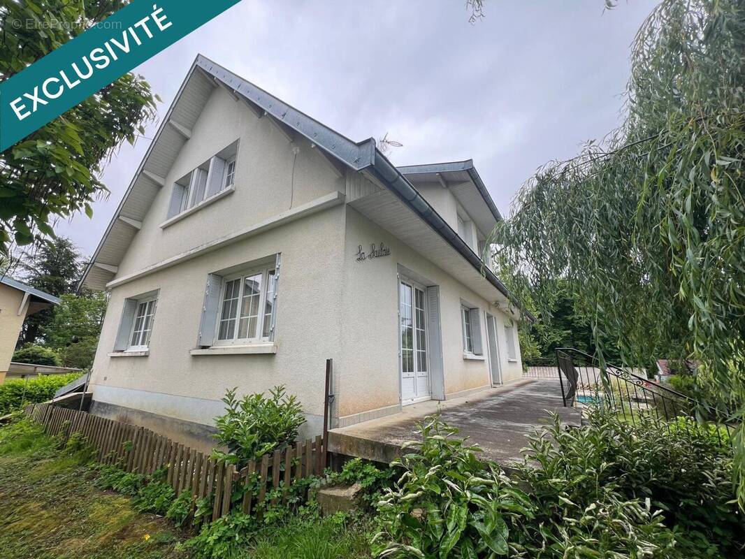 Photo 1 - Maison à ESSERTENNE-ET-CECEY