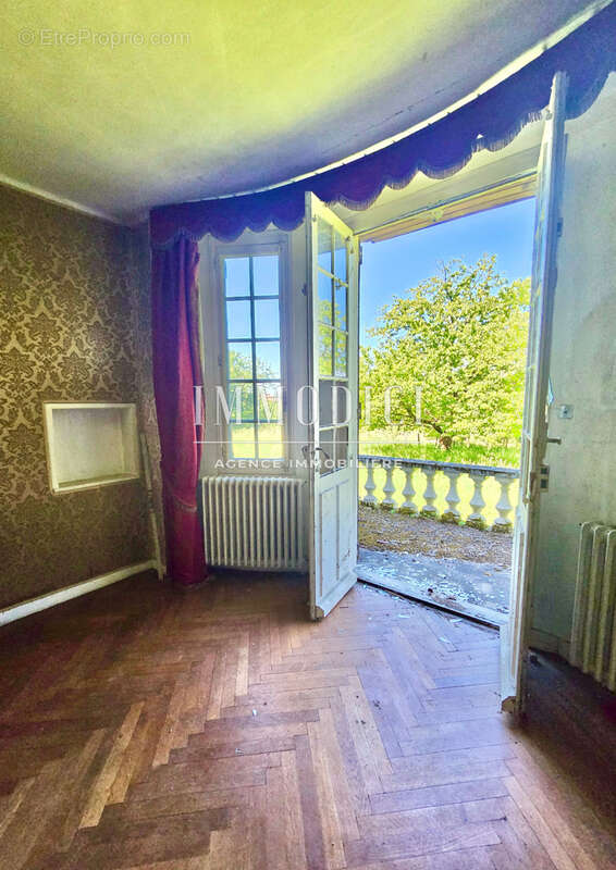 Maison à SAINT-DIDIER-SUR-CHALARONNE