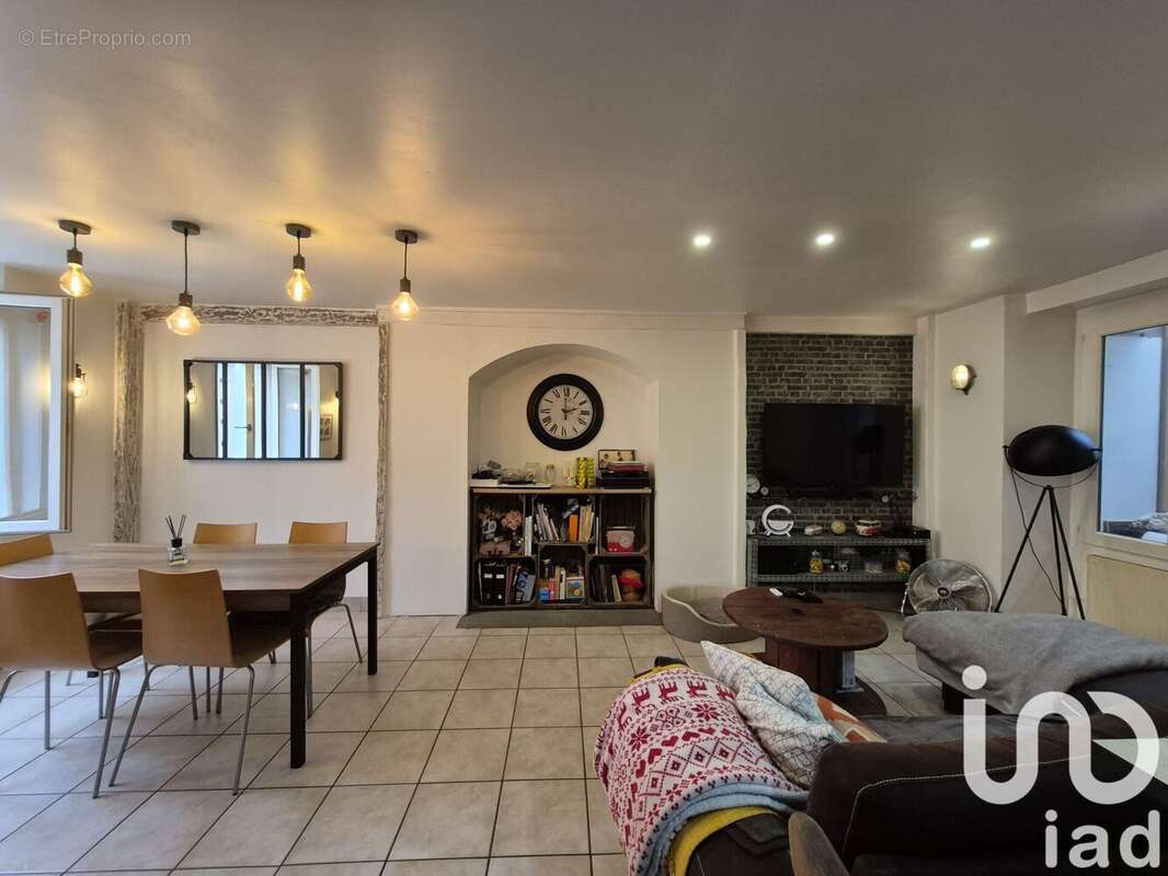 Photo 3 - Maison à ROMILLY-SUR-SEINE