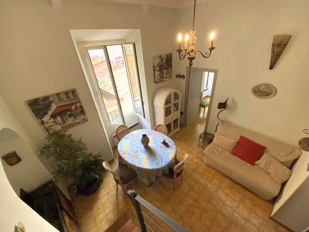 Appartement à MENTON