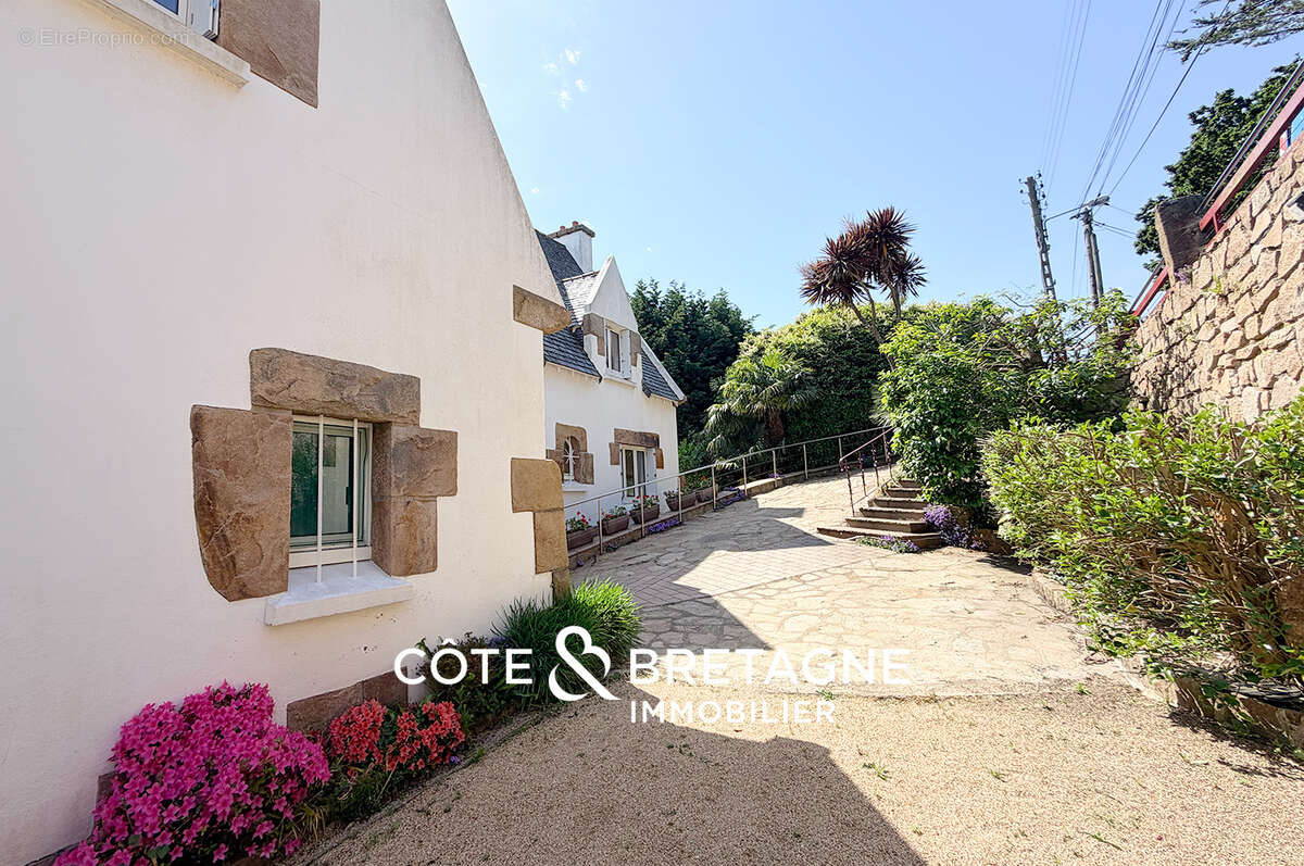 Maison vue mer perros guirec , jardin garage emplacement d'exception  réf : 2026146 - photo 13