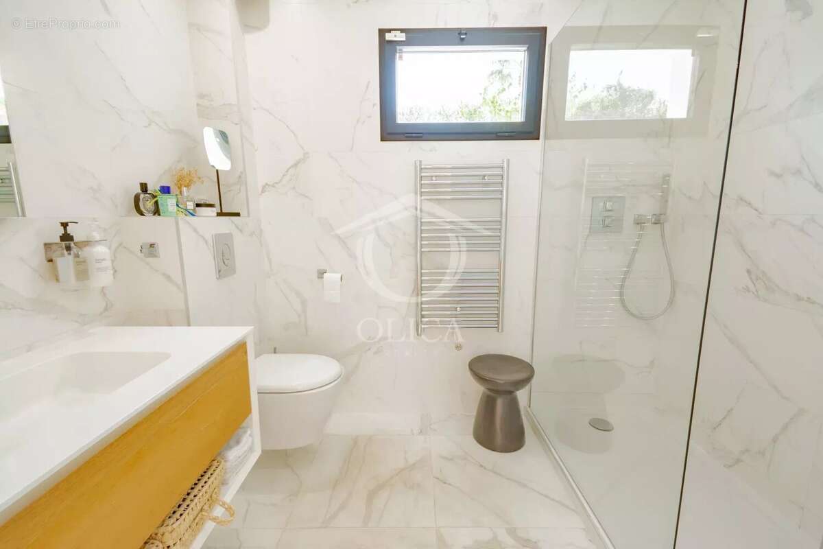 Maison à VILLENEUVE-LOUBET