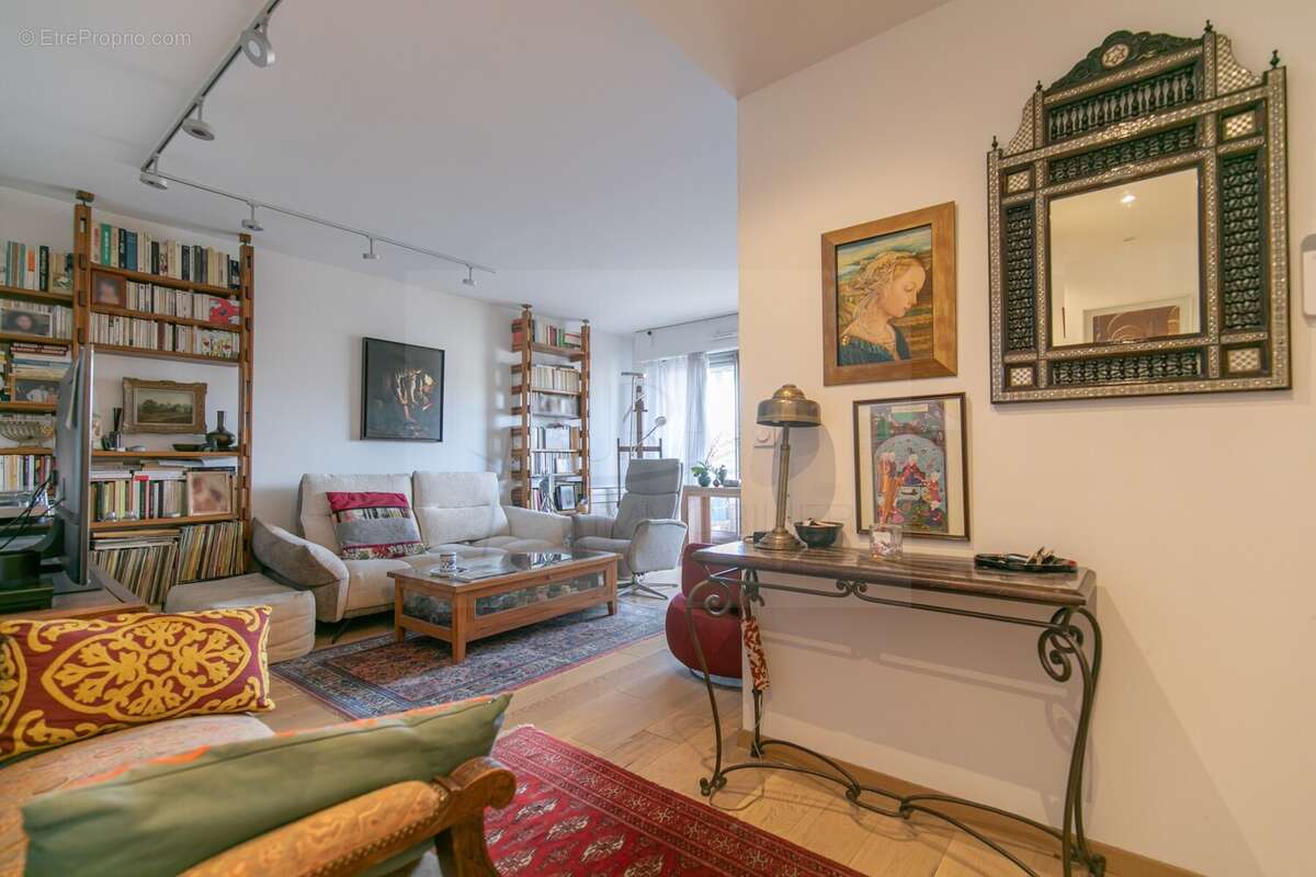 17022026-IMG_0118 - Appartement à LES LILAS