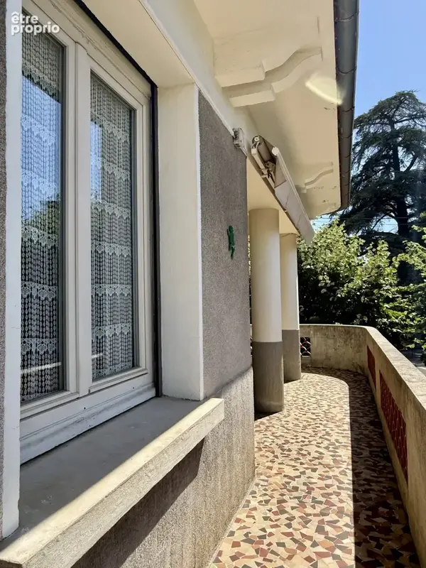 Aubenas   appartement de caractère 115 m2   terrasse & balcon 28 m2   garage 35 m2 - photo 22