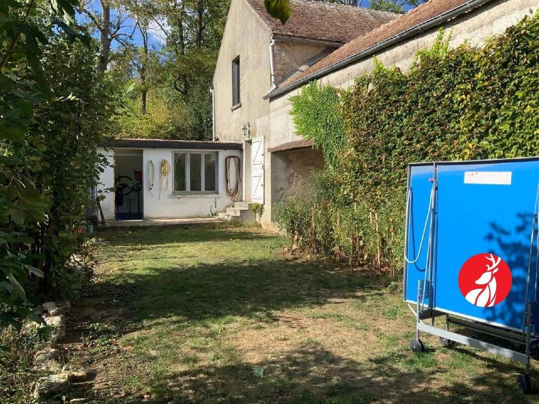 Maison à FONTAINEBLEAU