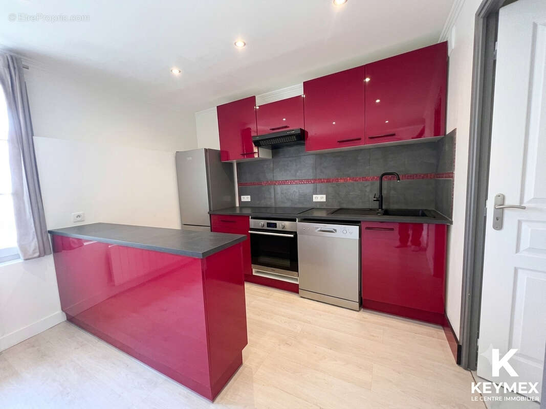 Vaux sur Seine : Duplex 2 pièces rénové 36 m² Cave Parking - photo 4