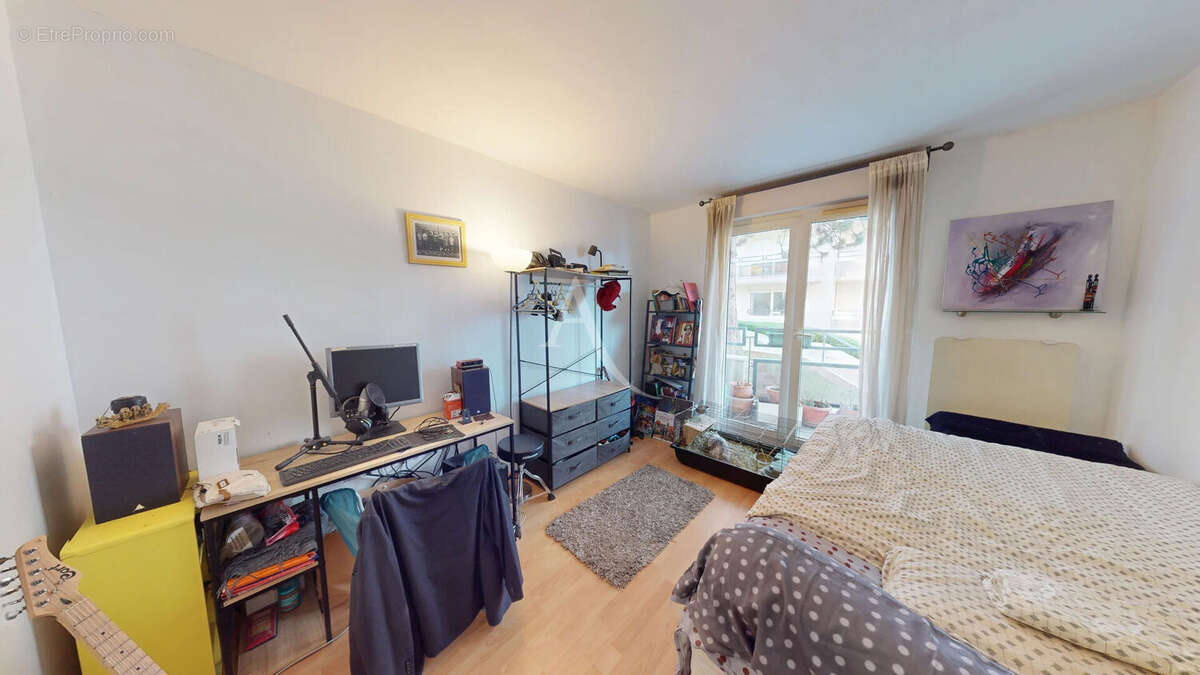 Appartement à CHAVILLE