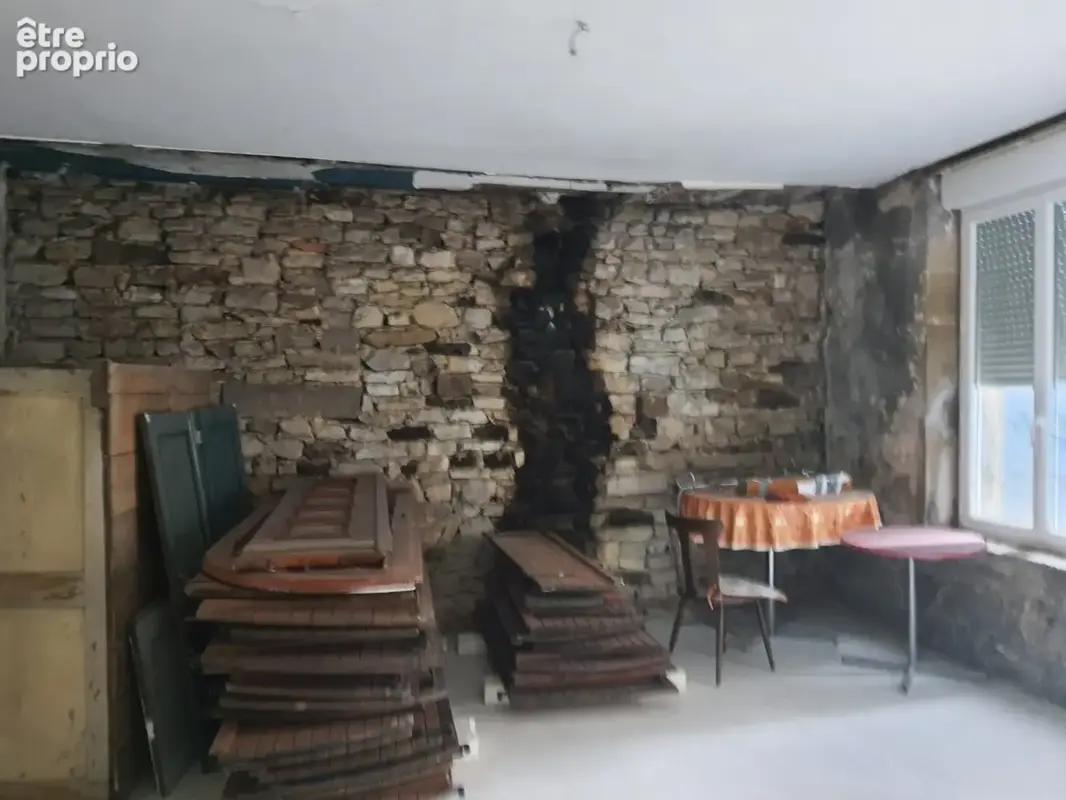 Dpt Vosges (88), à vendre RAMBERVILLERS immeuble T15 de 280 m2 à rénover en 5 ou 6 appartements avec cour - photo 23