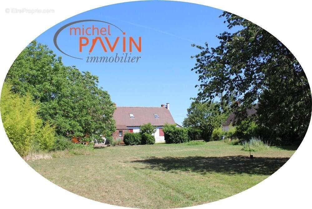 Maison 150 m² à Nerondes  - photo 8