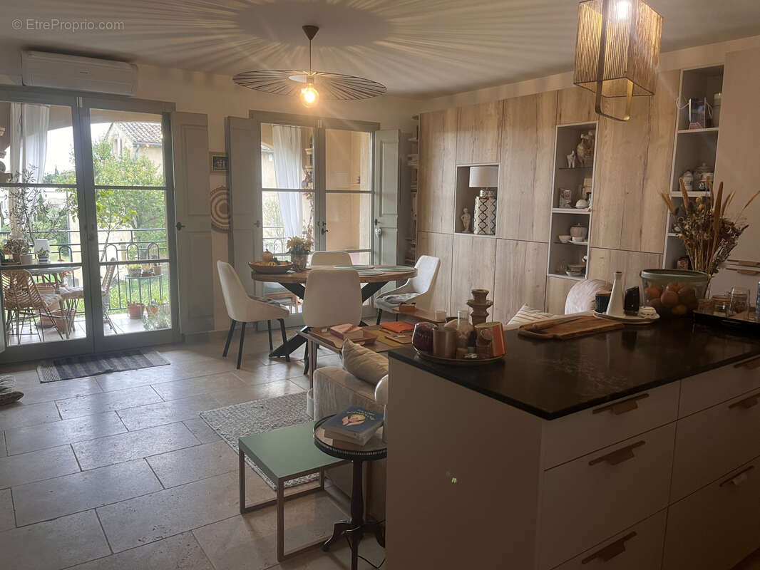 Appartement à UZES