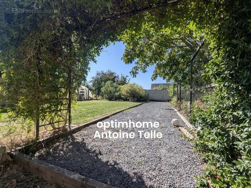 Maison à POMMEREUIL