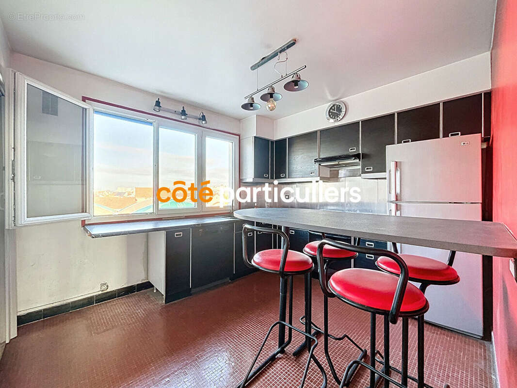 Appartement à SAINT-MAUR-DES-FOSSES