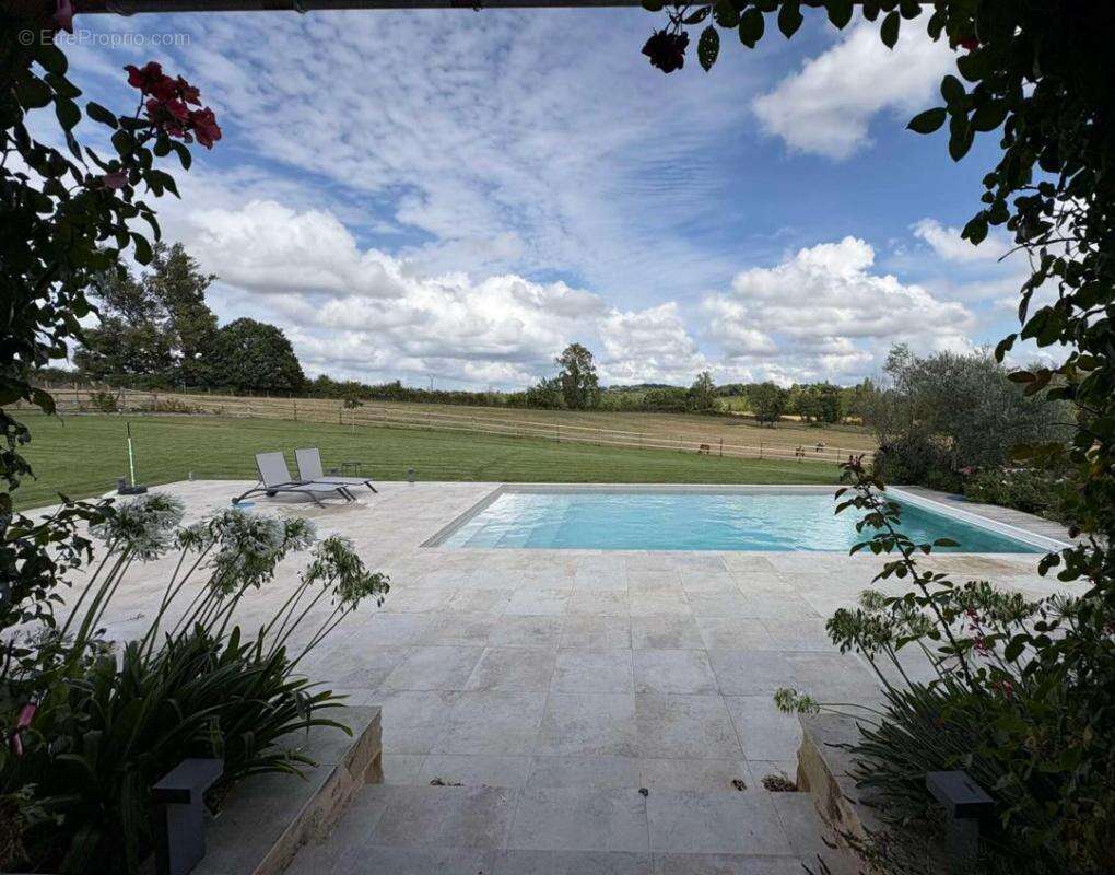 Maison à MIRAMONT-DE-GUYENNE