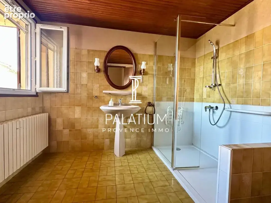 Maison 90m2- Quartier des Viougues- Double garage - photo 10