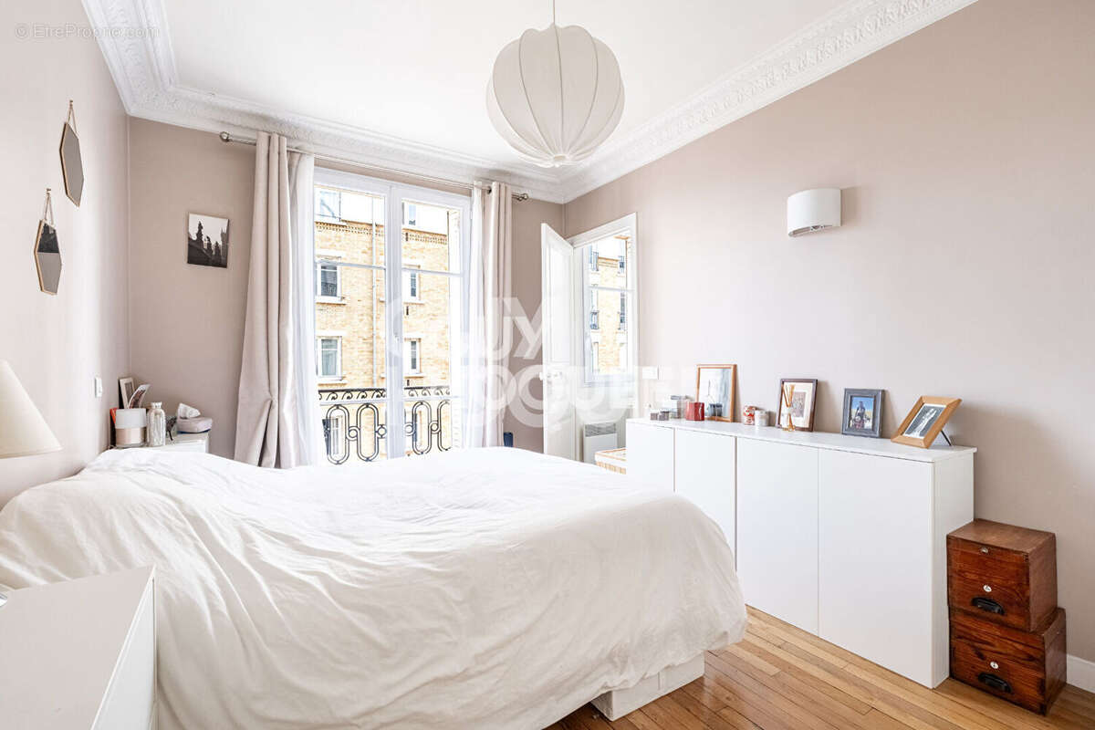 Appartement à ASNIERES-SUR-SEINE