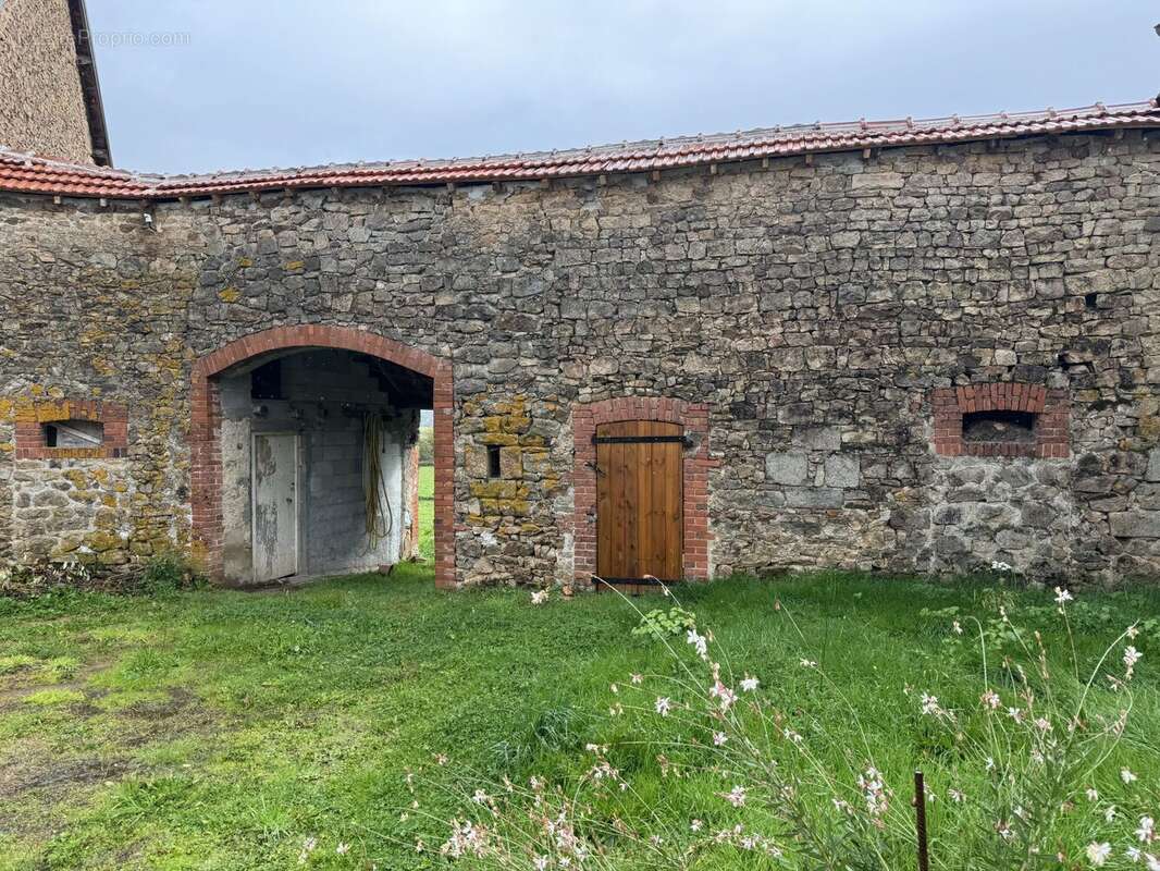 Appartement à VIERSAT