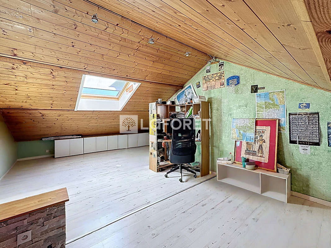 Maison à BONNEUIL-SUR-MARNE