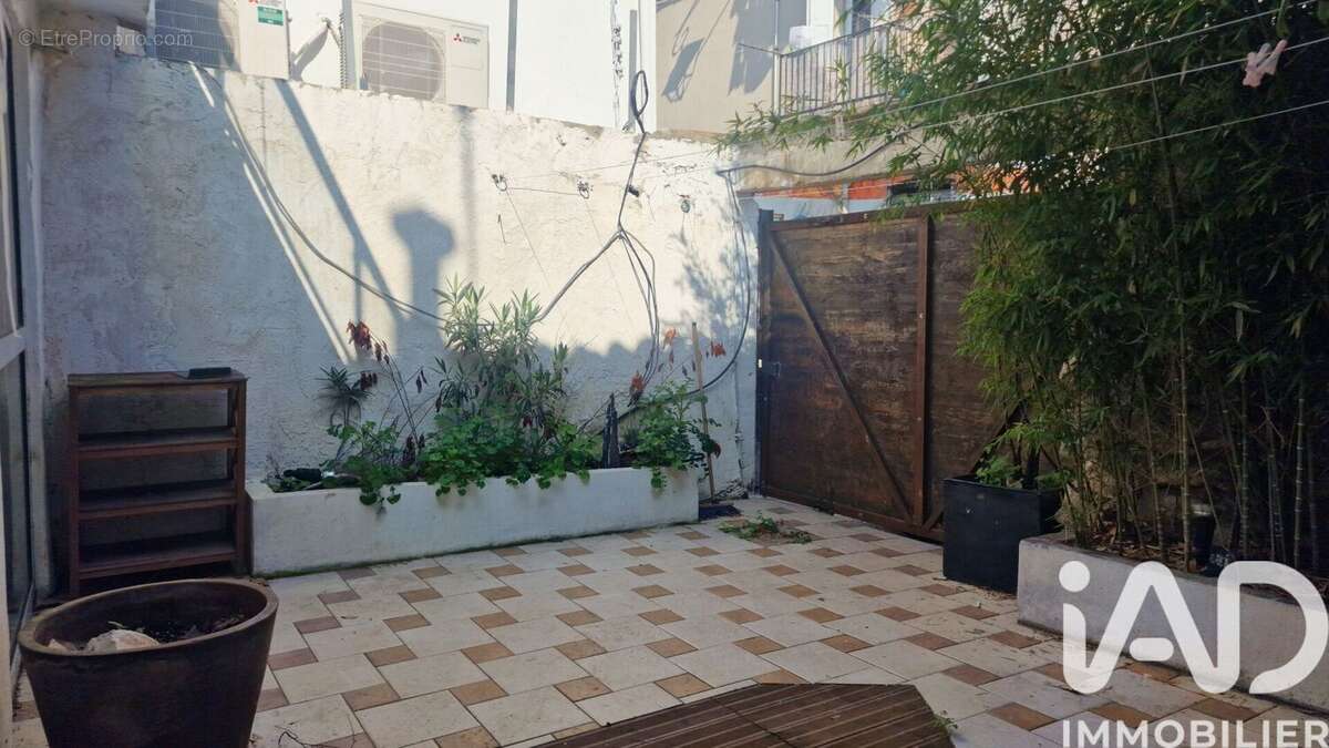 Photo 2 - Maison à MARSEILLE-10E