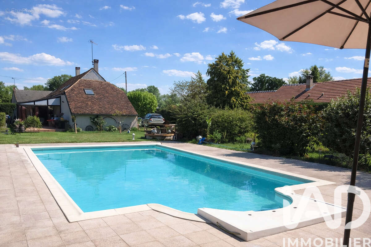 Maison 175 m² à Saint-Firmin-Sur-Loire  - photo 5