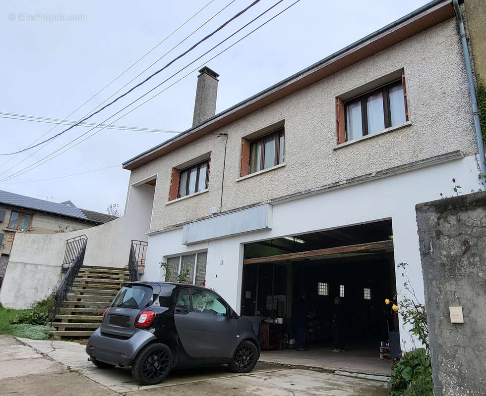Maison à CHARLEVILLE-MEZIERES
