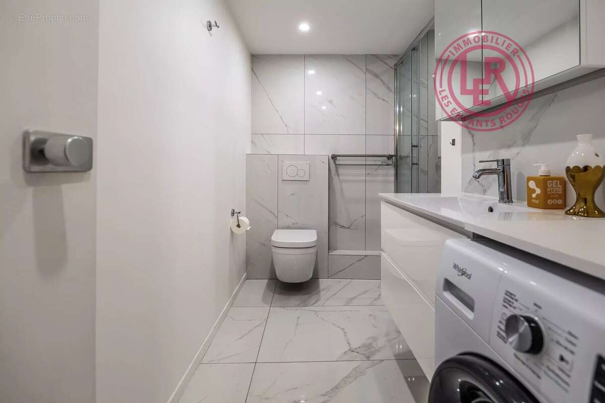 Appartement à PARIS-3E