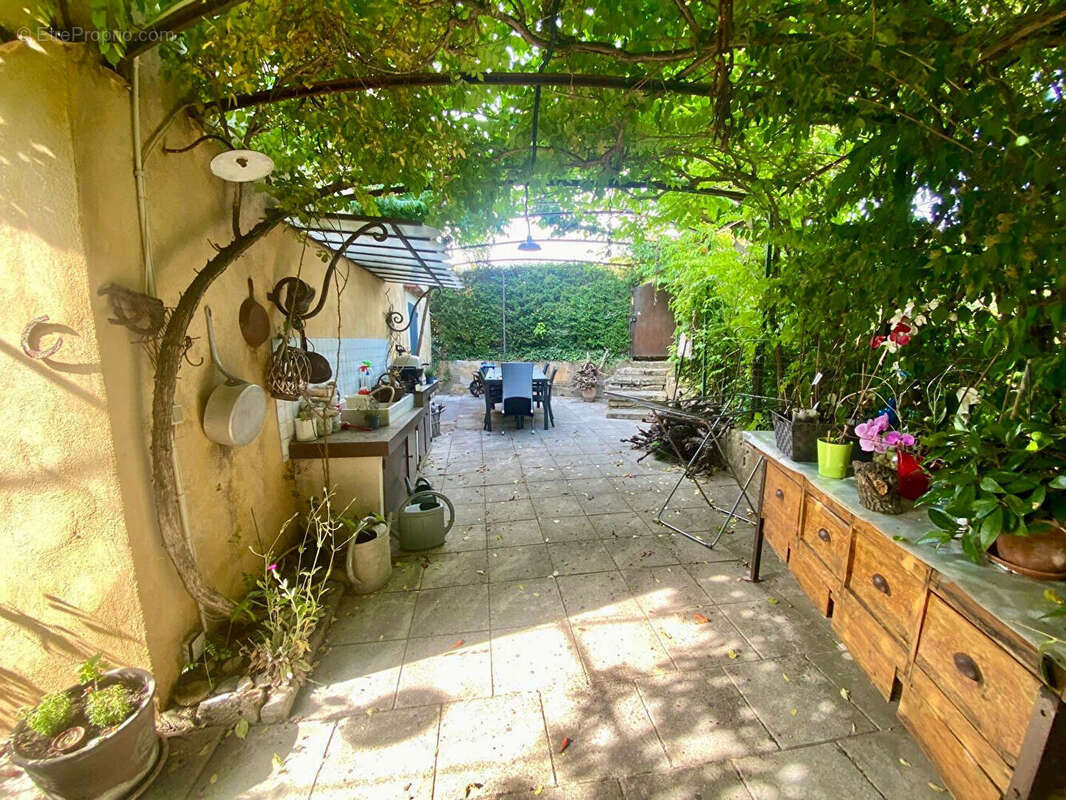 Maison à GARGAS