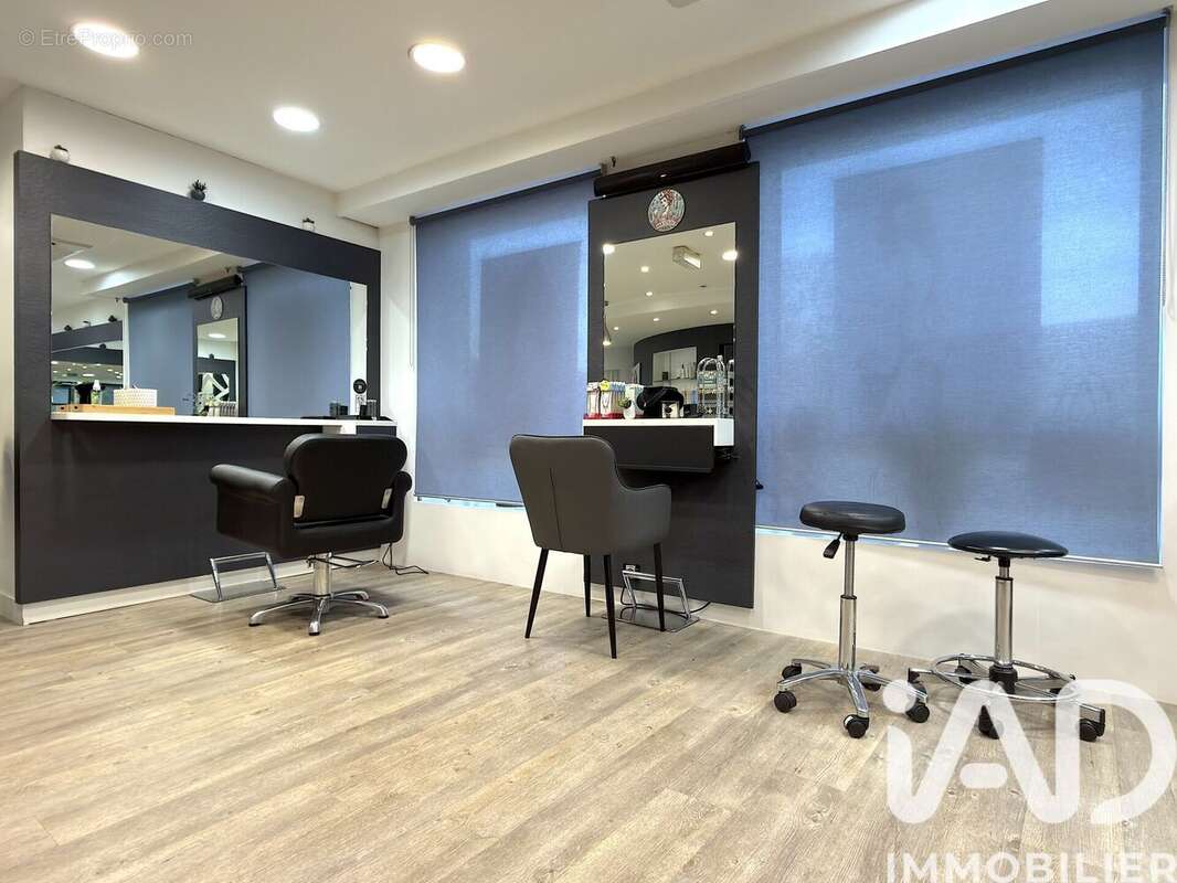 Photo 3 - Commerce à TOURCOING