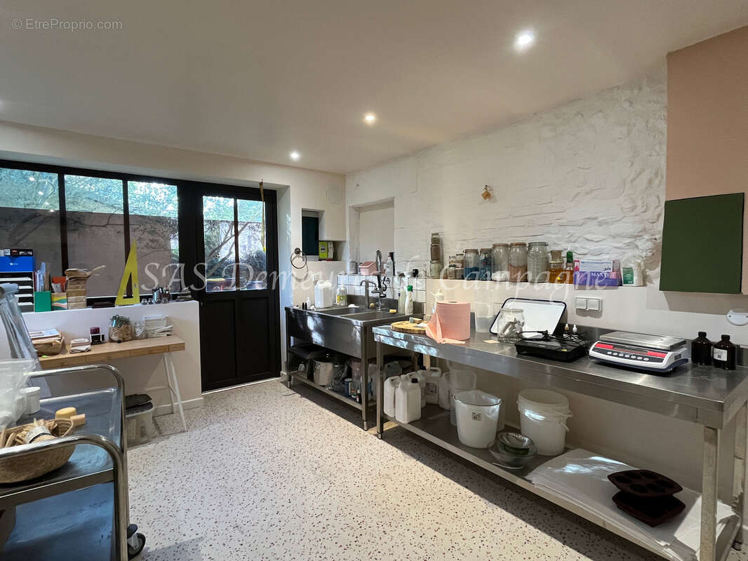 Maison à SAINT-SATUR