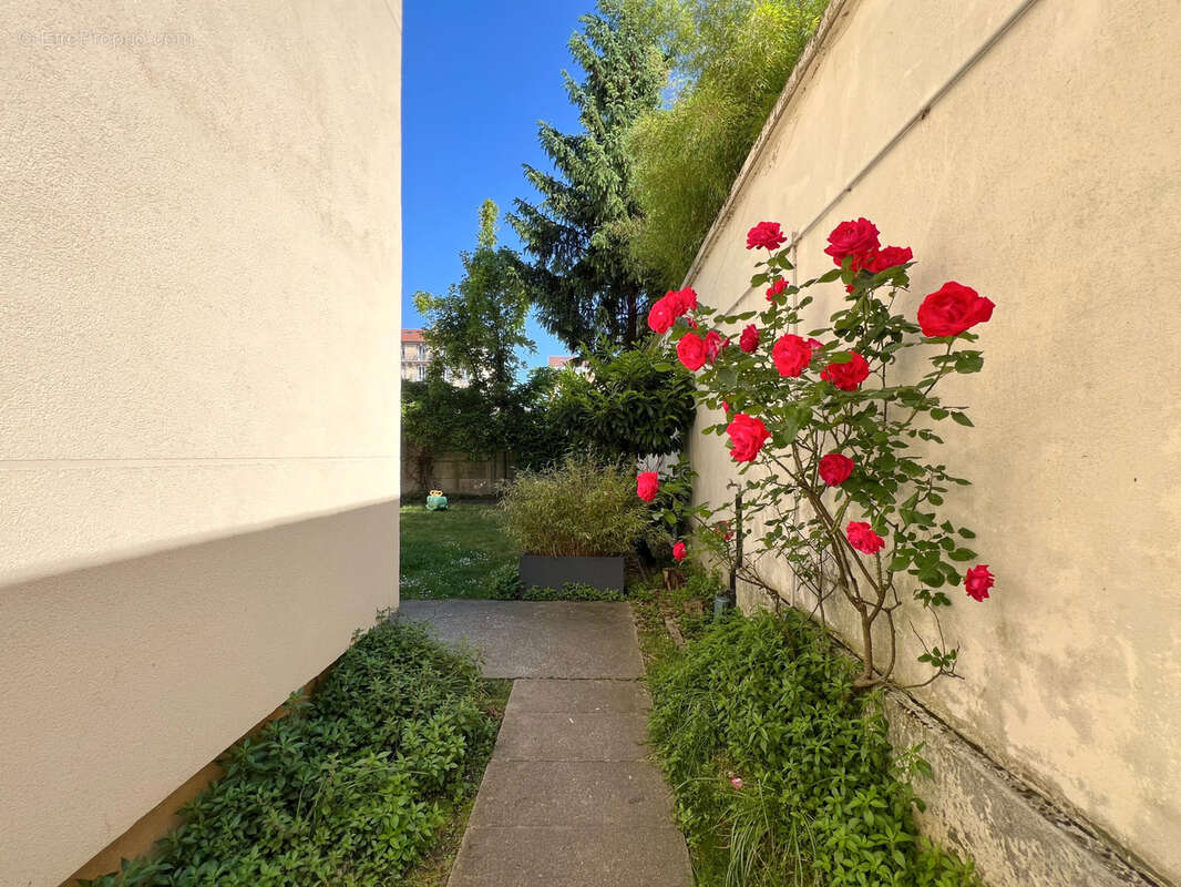 Appartement à ASNIERES-SUR-SEINE