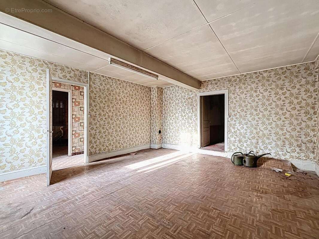 Photo 3 - Maison à DOMMARTIN-LE-COQ