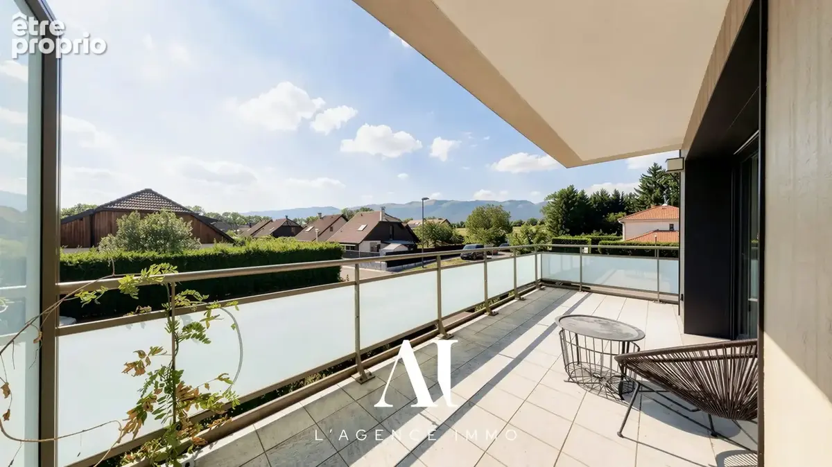 Appartement à VERSONNEX