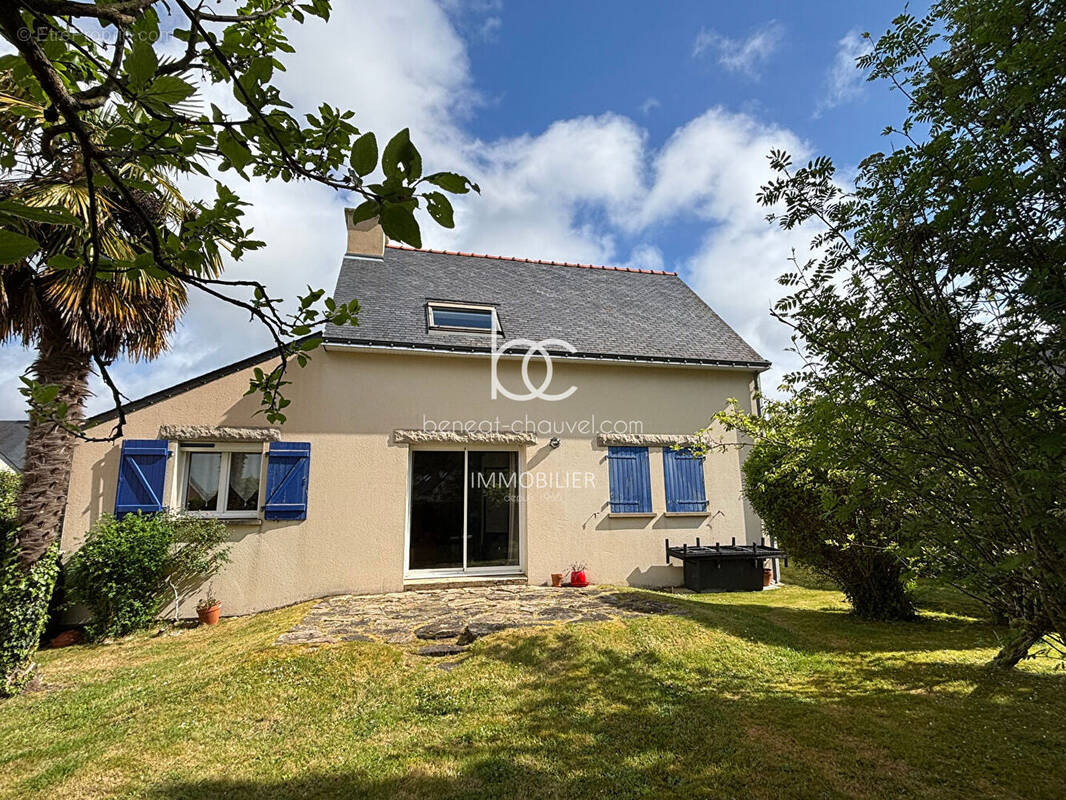 Maison à PLOEREN